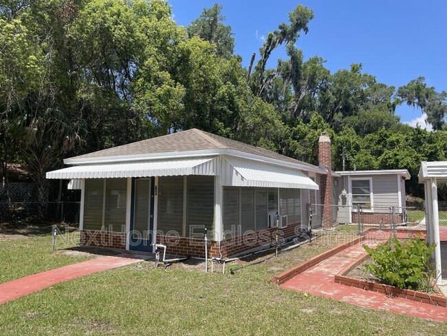 property at 63 E 56th St