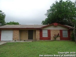 7319 Glen Cross Dr in San Antonio, TX - Building Photo