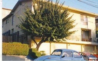 1846 Stanley in Signal Hill, CA - Building Photo
