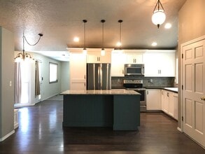 8954 W Lancelot St in Boise, ID - Building Photo - Building Photo