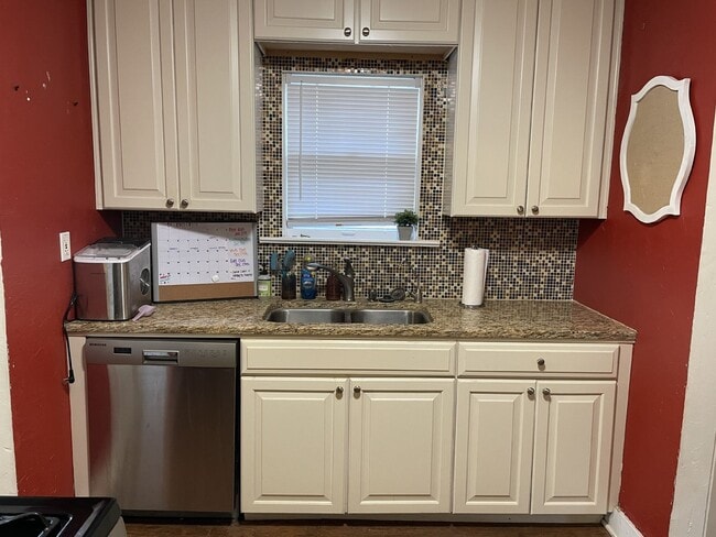 2706 22nd St in Lubbock, TX - Building Photo - Building Photo