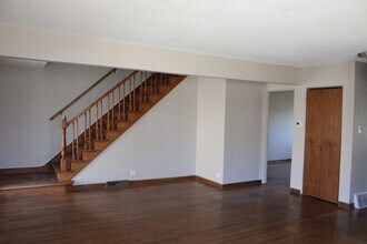 724 Barnsdale Rd in La Grange Park, IL - Building Photo - Building Photo