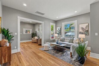 546 Ocean View Ave in Santa Cruz, CA - Building Photo - Building Photo