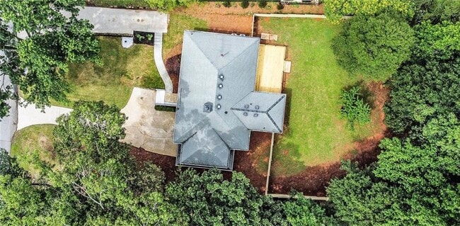 1996 Briarwood Dr in Gainesville, GA - Building Photo - Building Photo