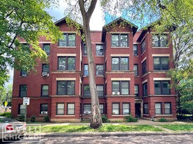 312 Lee St, Unit 2 in Evanston, IL - Building Photo