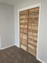 1115 W Ashland St in Nevada, MO - Building Photo - Building Photo