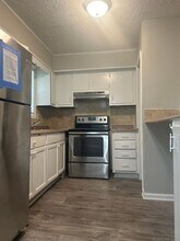 1015 Cedar Ave in Atlanta, GA - Building Photo - Building Photo