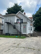 2137 Indiana Ave in Columbus, OH - Building Photo - Building Photo