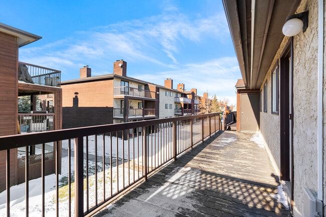 39 Rodenbush Dr in Regina, SK - Building Photo - Building Photo