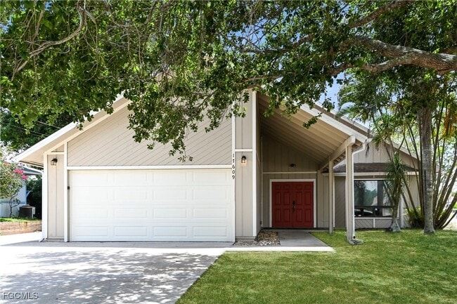 property at 17609 Brentwood Ct