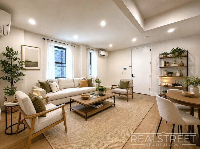 Modern Brooklyn Living with Everyday Convenience