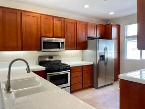 1604 Yellow Pine Pl in Chula Vista, CA - Building Photo - Building Photo