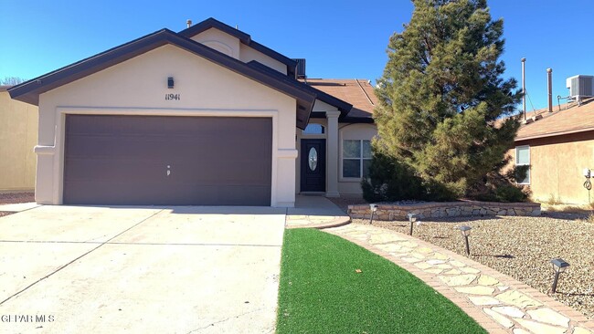 property at 11941 Mesquite Rock Dr