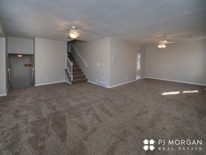 2155 N 124th Ave Cir in Omaha, NE - Building Photo - Building Photo
