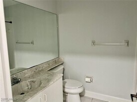 10738 William Ct in Naples, FL - Building Photo