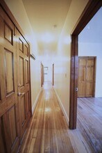 369 Centre St, Unit 2 in Boston, MA - Building Photo - Building Photo