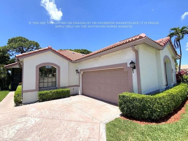 property at 10213 Lexington Lakes Blvd N