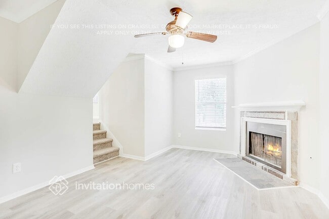 4468 Highland Pl NE in Marietta, GA - Foto de edificio - Building Photo