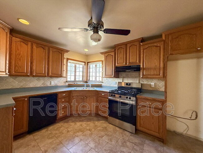 4235 S Madison Pl in Tulsa, OK - Building Photo - Building Photo