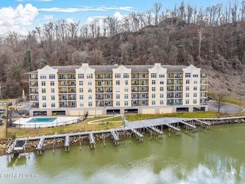 3001 River Towne Way in Knoxville, TN - Building Photo