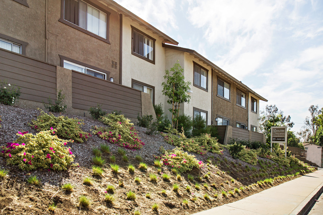 Vista Ridge in La Habra, CA - Building Photo