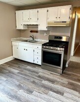 139 College Ave in Lancaster, PA - Building Photo