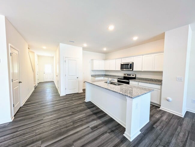 1434 Latham Gdn Dr in Wake Forest, NC - Building Photo - Building Photo