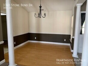 3340 Stone Bend Dr in Winterville, NC - Building Photo - Building Photo