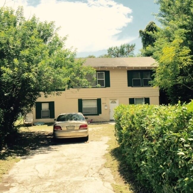 property at 3244 17th Ave S