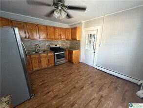 704 William St in Bethlehem, PA - Building Photo - Building Photo