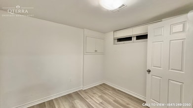 47 Wildlark Dr in Toronto, ON - Building Photo - Building Photo