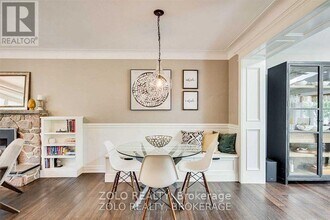 198 White Pines Dr in Burlington, ON - Building Photo - Building Photo
