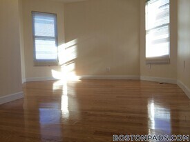 21-23 Weitz St., Unit 2 in Boston, MA - Building Photo