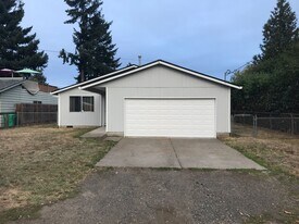 6622 SE 63rd Ave in Portland, OR - Building Photo