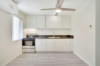 Clearwater Apartments in Paramount, CA - Building Photo - Interior Photo