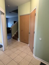 536 W Kristina Ln in Round Lake, IL - Building Photo - Building Photo