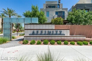 1153 Notch Peak St in Las Vegas, NV - Building Photo