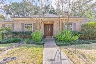 2005 La Salle Ln in League City, TX - Building Photo - Building Photo