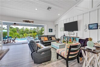 14390 Tamarac Dr in Bokeelia, FL - Building Photo - Building Photo