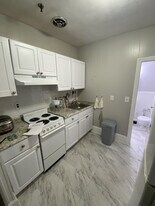 27 Aberdeen St, Unit 3 in Boston, MA - Building Photo