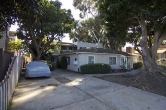 1761 Thomas Ave in San Diego, CA - Building Photo - Building Photo