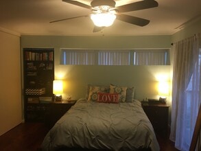 18526 Mayall St, Unit #A in Los Angeles, CA - Building Photo - Building Photo