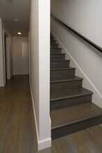 328 NW 41st St in Seattle, WA - Building Photo - Building Photo