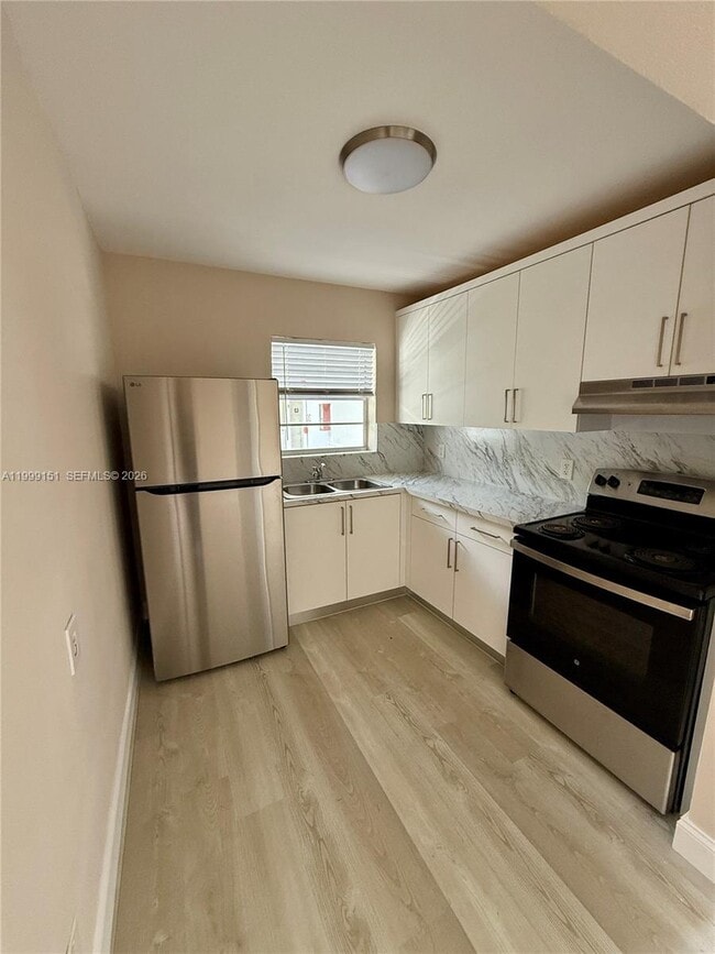 1607 Arthur St in Hollywood, FL - Building Photo - Building Photo