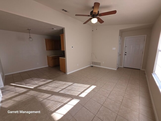 1707 Taylor St in Lampasas, TX - Building Photo - Building Photo