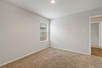 2327 Pettingell Wy in Spring, TX - Building Photo - Building Photo