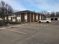 201 9th Ave in Durant, IA - Foto de edificio - Building Photo