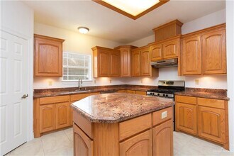 23 Amando St in Edinburg, TX - Building Photo - Building Photo