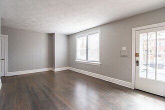 7125 Tulane Ave in University City, MO - Building Photo - Building Photo