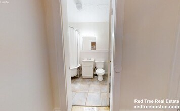 11 Barrows St, Unit 6 in Boston, MA - Building Photo - Building Photo